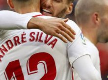 Celebración de un gol del Sevilla frente al Valladolid en Liga Santander