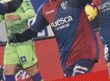 Partido de liga santander entre Huesca y Betis antes del descenso de los aragoneses