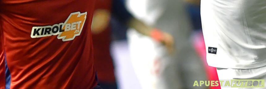 Osasuna y Sevilla en un partido de Liga Santander