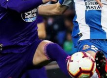 Jugada aislada de un partido de Liga Santander entre jugadores de Celta de Vigo y Espanyol