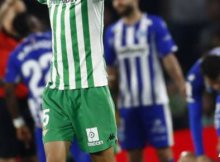 Betis y Alaves se enfrentan en un partido anterior de la Liga Santander