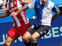 Atlético y Alavés en un partido de Liga Santander