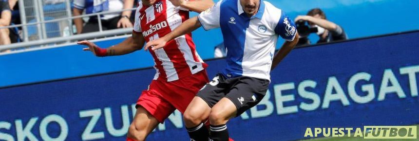 Atlético y Alavés en un partido de Liga Santander